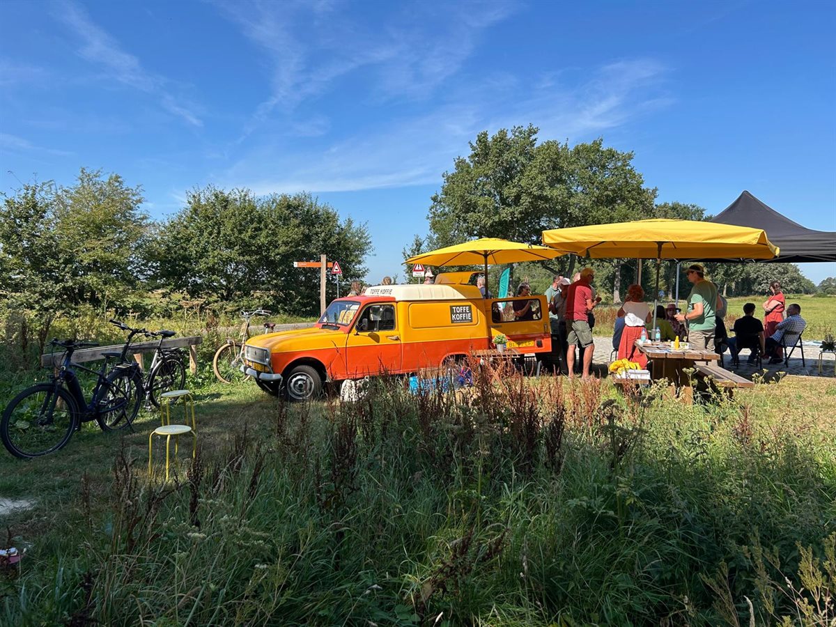 De Toffe Koffietruck vormde het startpunt van de excursies